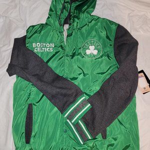 Boston Celtics New UNK XL with Hood, New with tags very rare.